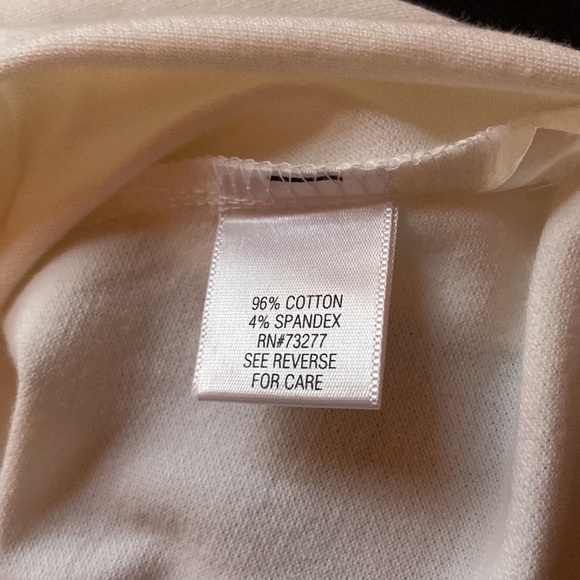 Croft & Barrow White Fitted Polo Shirt - Picture 5 of 5